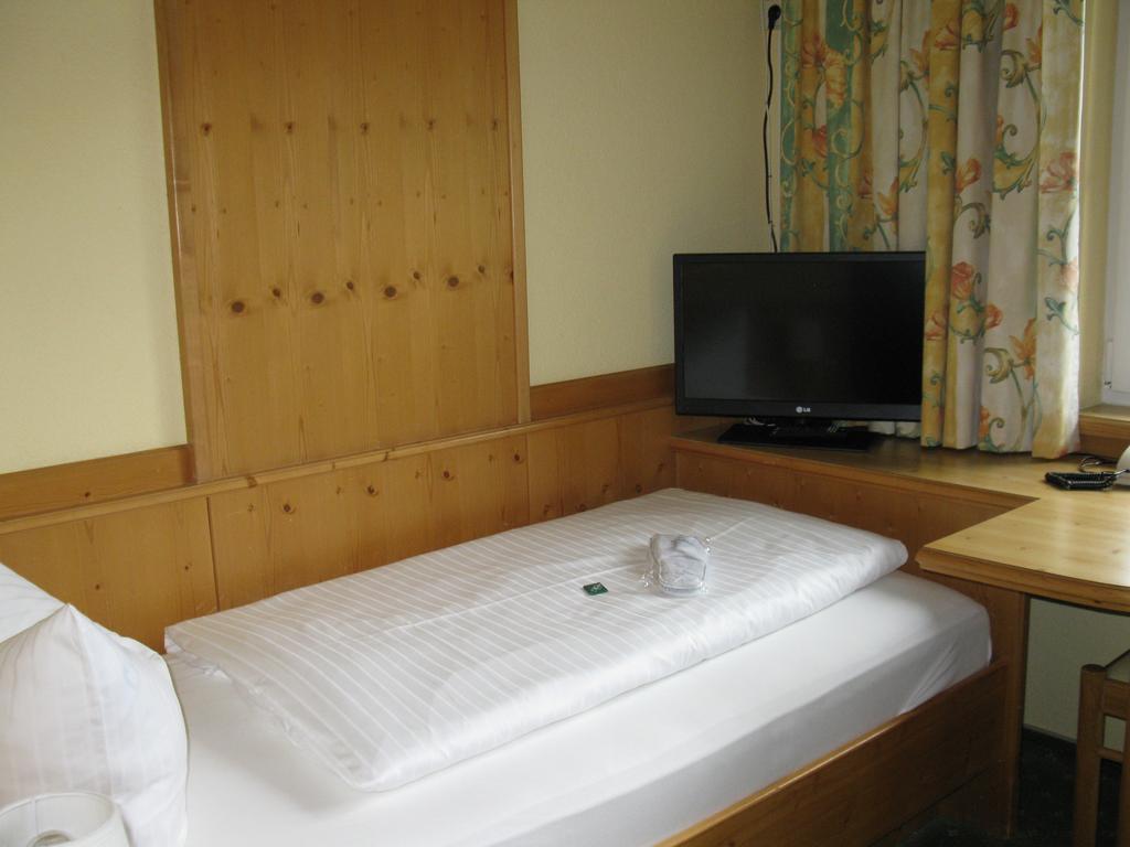 Hotel Martin Рамзау ам Дахщайн Стая снимка