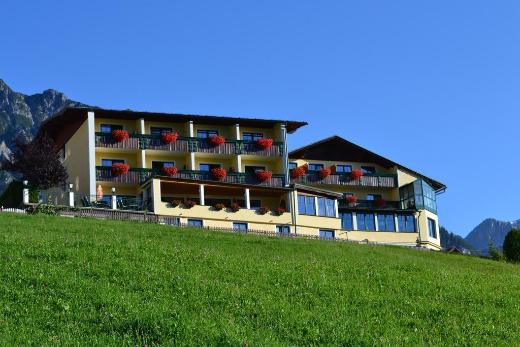 Hotel Martin Рамзау ам Дахщайн Екстериор снимка